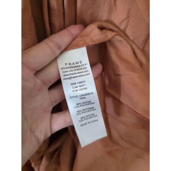 FRAME Cinched V-Neck Crinkled Midi Dress S - Picture 6 of 8